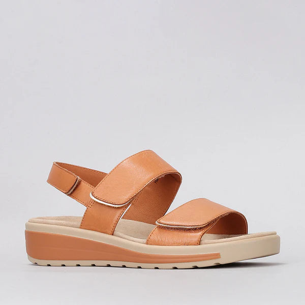 Naked Arches Hanza Tan & Black, Removable Innersole & Dual Velcro Straps