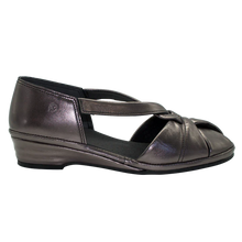 Load image into Gallery viewer, Suave Aloha Navy Multi &amp; Pewter, Heel In &amp; Sculptured Arch Innersole
