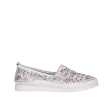 Load image into Gallery viewer, Cabello Clear Tan &amp; White Print, Orthotic Friendly, Removable Innersole &amp; Side Gussets For Easy Slip On
