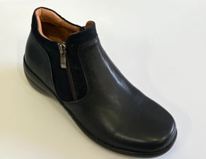 Cassini Madonna Black & Navy, Twin Zip, Orthotic Friendly & Removable Innersole