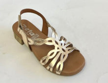 Load image into Gallery viewer, Zeta Hart Gold &amp; Red, Sling Back Padded Innersole &amp; Low Heel

