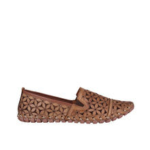 Load image into Gallery viewer, Cabello Muriel White &amp; Tan, Orthotic Friendly, Removable Innersole &amp; Sculptured Arch Support
