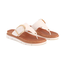Load image into Gallery viewer, Los Cabos Sanvi Thong, White &amp; Taupe, Padded Innersole &amp; Sculptured Arch Support
