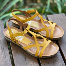 Load image into Gallery viewer, Zeta Rapt Mustard &amp; Tan, Padded Innersole &amp; Velcro strap
